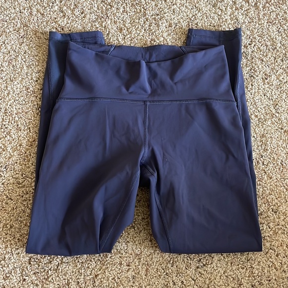 Lululemon size 6 leggings - Picture 4 of 5